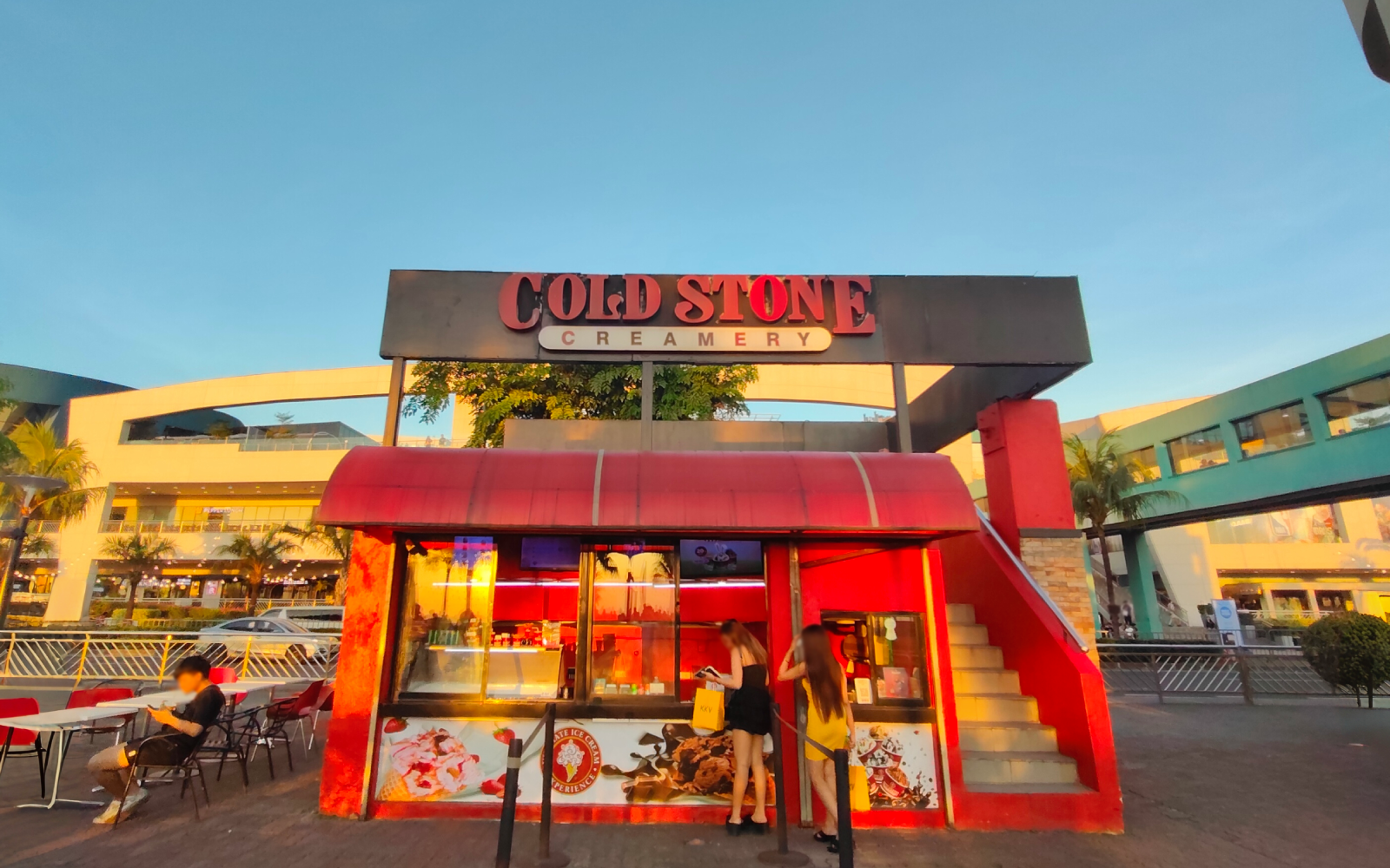 COLDSTONE CREAMERY in SM Mall of Asia